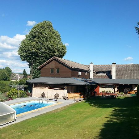 Pod Lipou Hotel Dolni Brusnice ภายนอก รูปภาพ